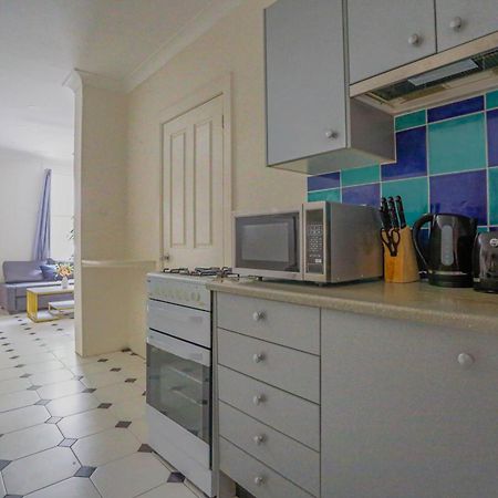 Affordable 3 Bedroom House Darlinghurst With 2 E-Bikes Included Sydney Eksteriør bilde