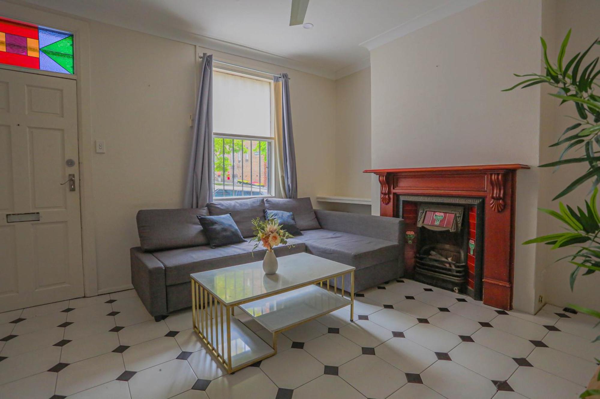 Affordable 3 Bedroom House Darlinghurst With 2 E-Bikes Included Sydney Eksteriør bilde